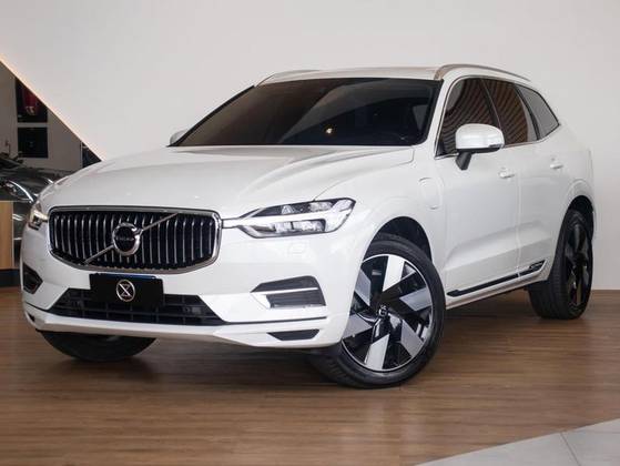 VOLVO XC60 2.0 T8 HYBRID INSCRIPTION AWD GEARTRONIC